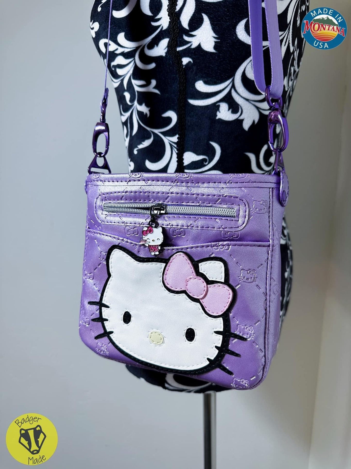 BOW KITTY DEBOSSED VINYL | RTS