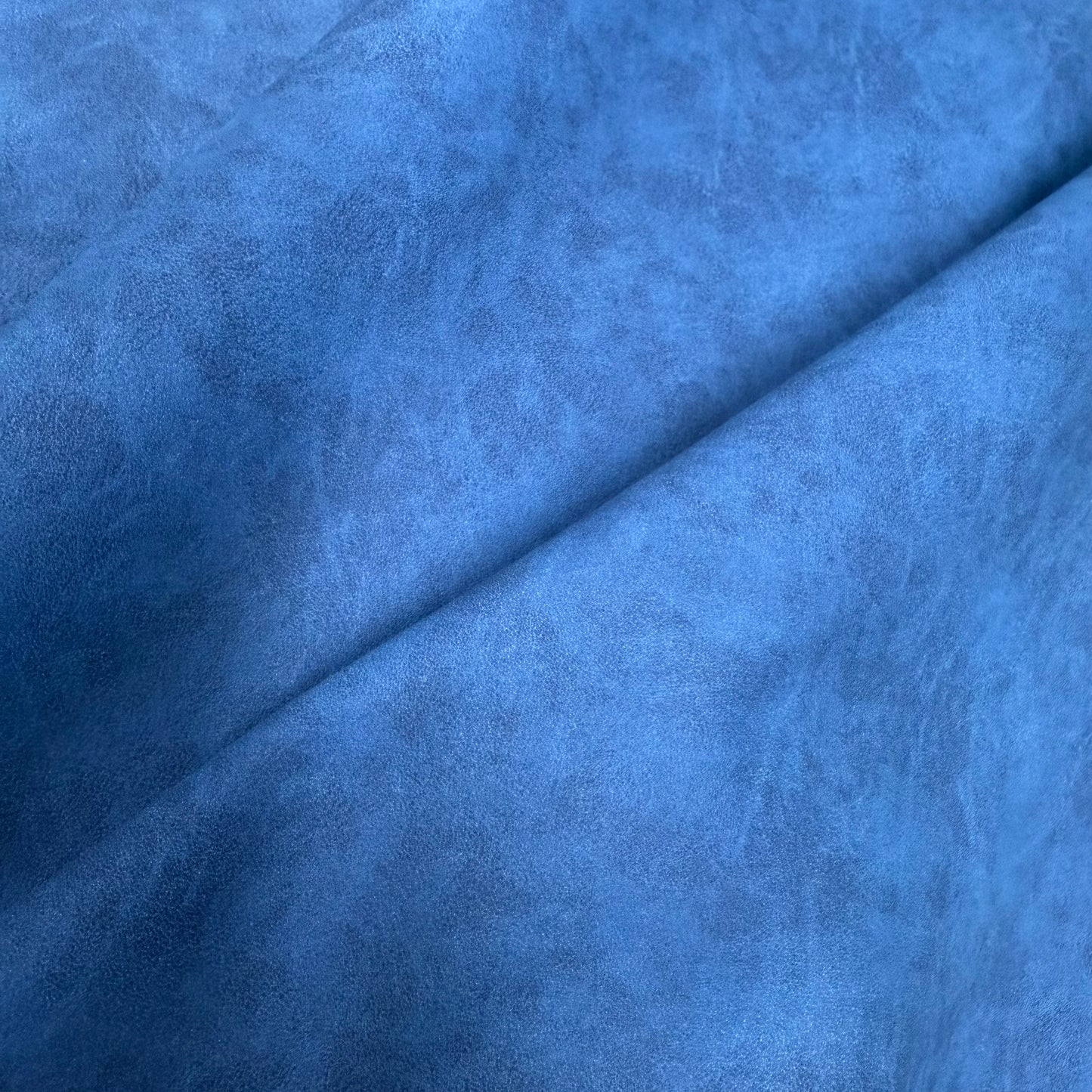 FAUX SUEDE SOLID NO DESIGN VINYL | RTS