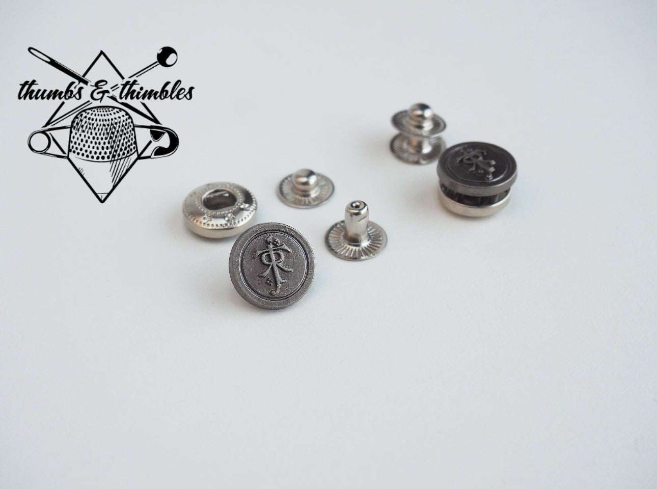 Signature Metal Spring Snaps (4x) | RTS