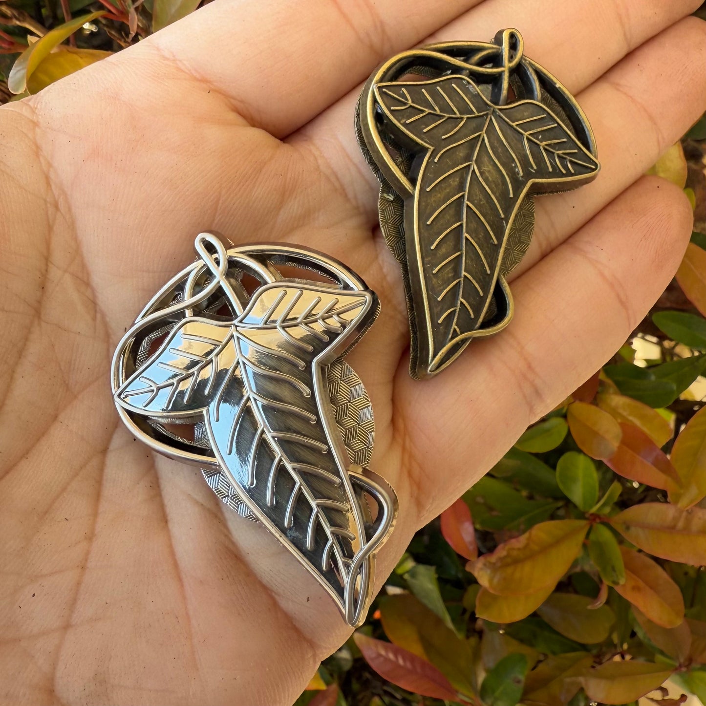 The One Leaf Magnet - RTS