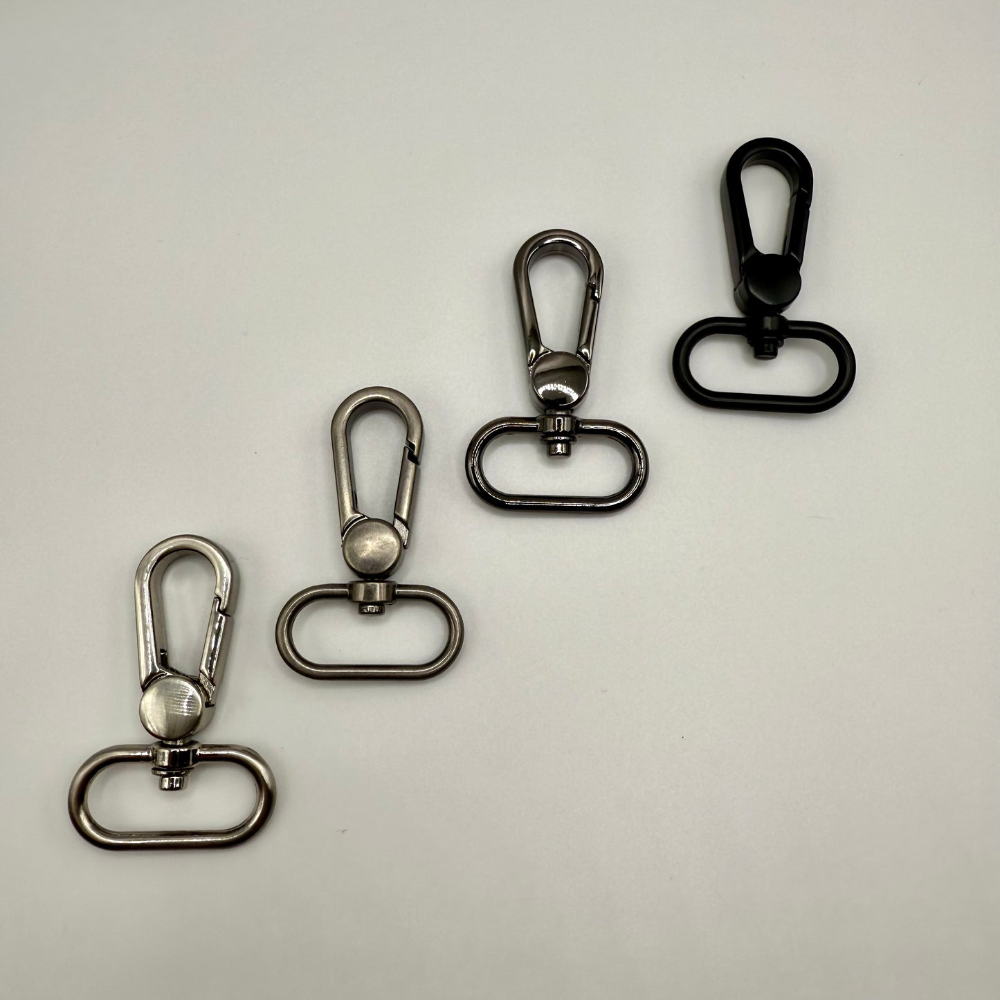 1" Colored Swivel Hooks (2x) - RTS