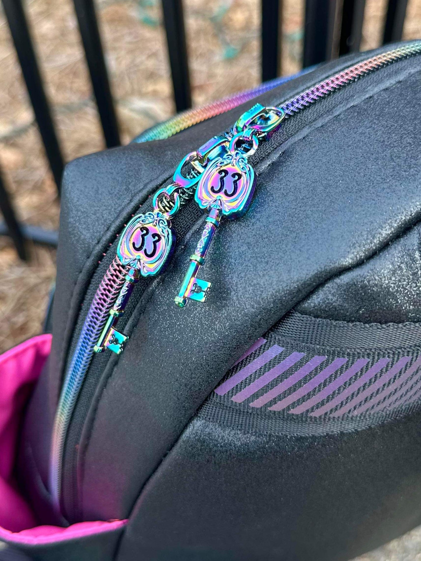 IYKYK Pull - R8 RTS